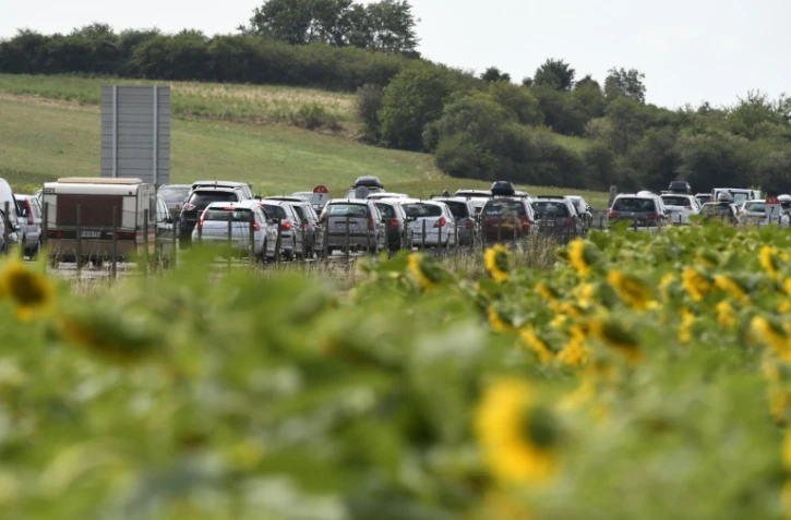 Circulation dense sur l'A7 le 6 août 2016 entre Vienne et Valence
