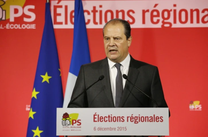 Jean-Christophe Cambadélis fait un discours à Paris après l'annonce des résultats du premier tour le 6 décembre 2015 