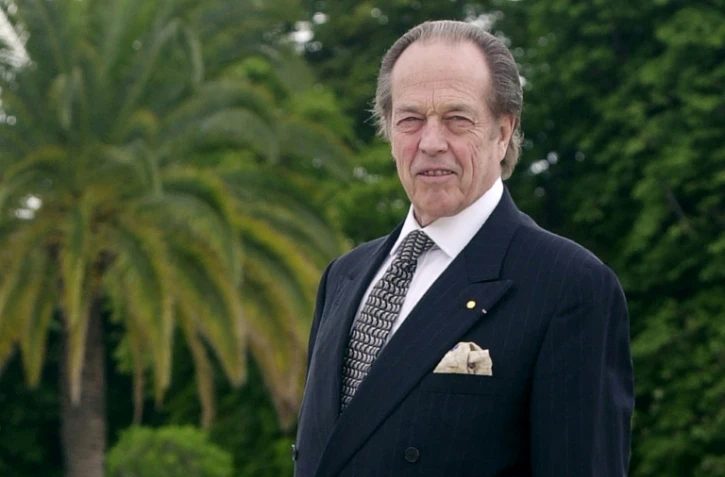 Le comte de Paris et prétendant au trône Henri d'Orléans le 10 juin 2002 à Paris