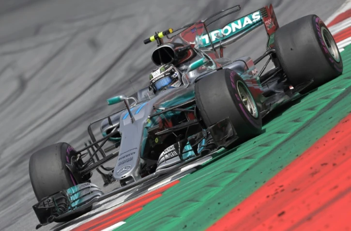 Le Finlandais Valtteri Bottas au volant de sa Mercedes lors du GP d'Autriche de F1 sur le circuit de Spielberg, le 9 juillet 2017