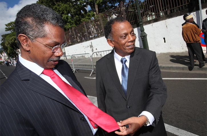 René- Paul Victoria député de Saint-Denis et Gilbert Annette maire de Saint-Denis