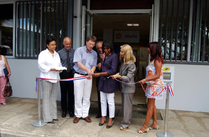 Un nouvel espace inauguré au Centre de Traitement du Courrier Colis de La Réunion: le Carré Entreprises.