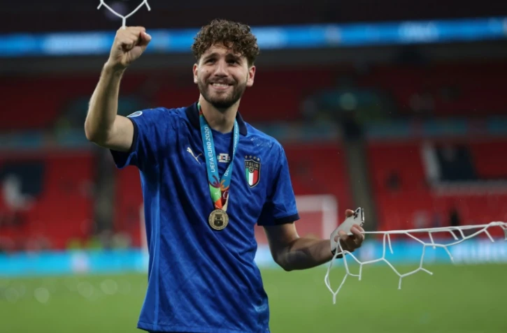 Manuel Locatelli tout juste sacré champion d'Europe avec l'Italie devant l'Angleterre à Wembley, le 11 juillet 2021 