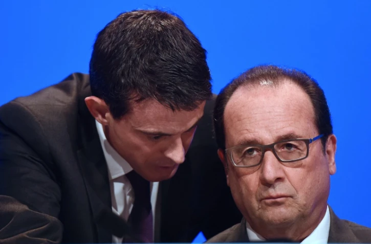 Le Premier ministre Manuel Valls et le président Francois Hollande le 18 novembre 2015 à Paris