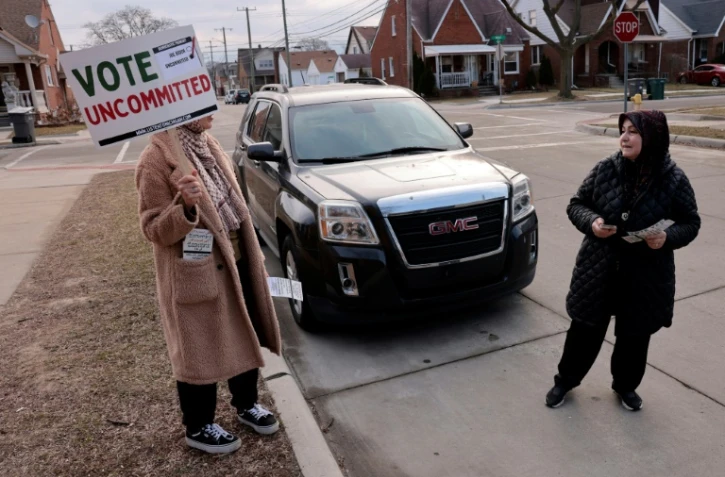 Aruba Obeid (gauche) à Dearborn le 27 février 2024