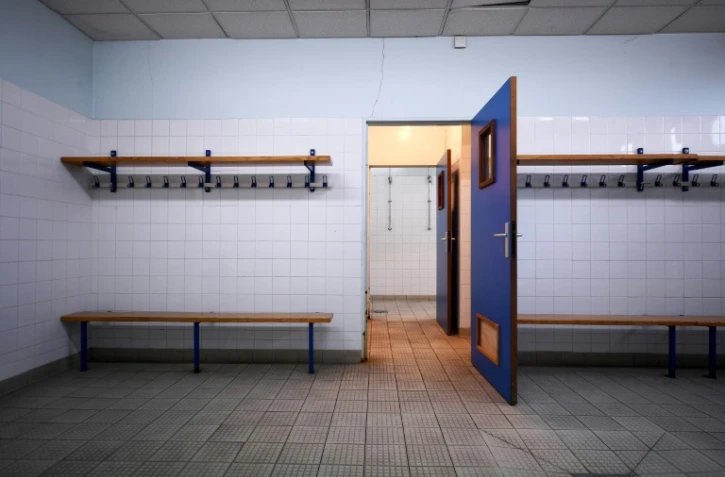 Confinés et sevrés de ballon, les footballeurs vivent une situation inédite face au coronavirus, au point que plus d'un joueur sur dix présente des symptômes de dépression