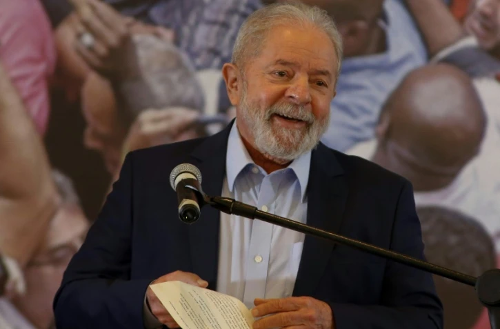 L'ex-président brésilien Luiz Inacio Lula da Silva lors d'une conférence de presse à Sao Bernardo do Campo, près de Sao Paulo, le 10 mars 2021