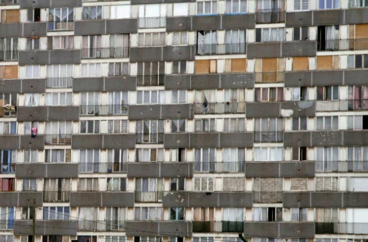 HLM de la cité des Bosquets à Montfermeil près de Paris, en avril 2006