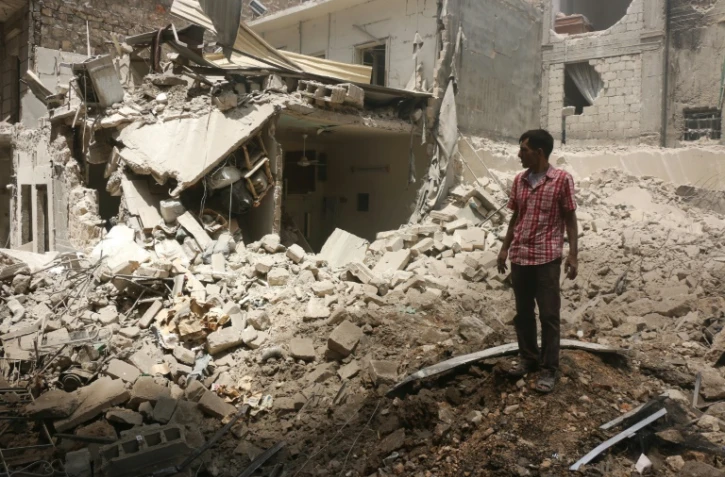 Ruines à Alep, en Syrie, suite à des bombardements des forces gouvernementales syriennes, le 8 juin 2016