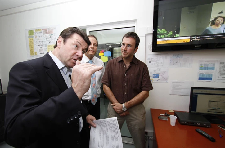Samedi 6 Mars 2010

Christian Estrosi ministre de l'industrie en visite à La Réunion