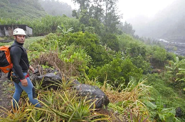 Lundi 8 Mars 2010

Recherche des canyoneurs disparus dans la riviére du Mât