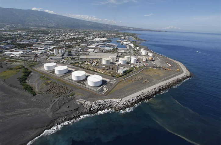 SRPP (société réunionnaise des produits pétroliers) au Port