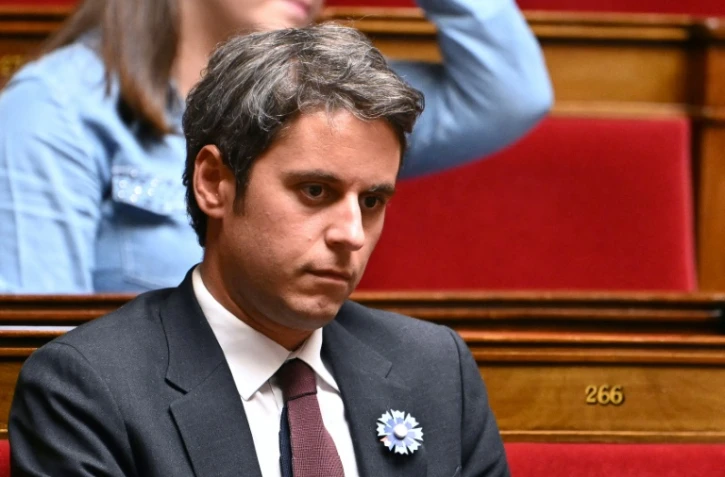 Le parti présidentiel Renaissance, dirigé par Gabriel Attal - ici à l'Assemblée nationale à Paris le 6 mai 2025 - souhaite interdire le voile dans l'espace public pour les mineures de moins de quinze ans