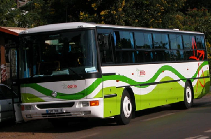 Bus de la Semto- Société d'économie mixte des transports de l'Ouest (Photo : Semto)