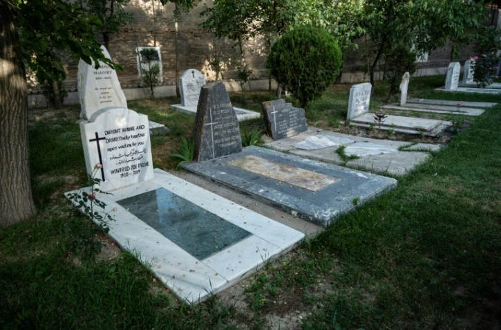 Des tombes d'étrangers au cimetière britannique à Kaboul, le 22 mai 2025 en Afghanistan