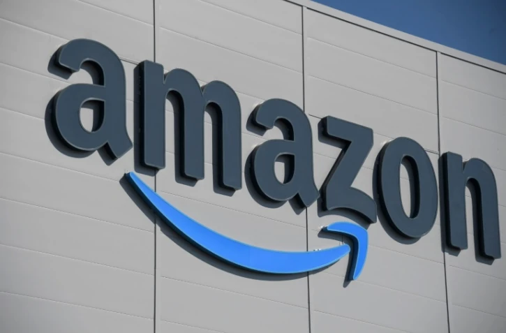 Le géant américain du e-commerce Amazon va investir "plus de 1,2 milliard d'euros en France" dans ses infrastructures logistique et web, avec la création de "plus de 3.000 emplois"