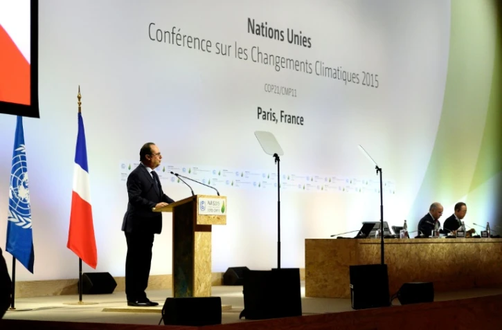 Le président François Hollande lors de la conférence sur le climat au Bourget près de Paris, le 9 décembre 2015