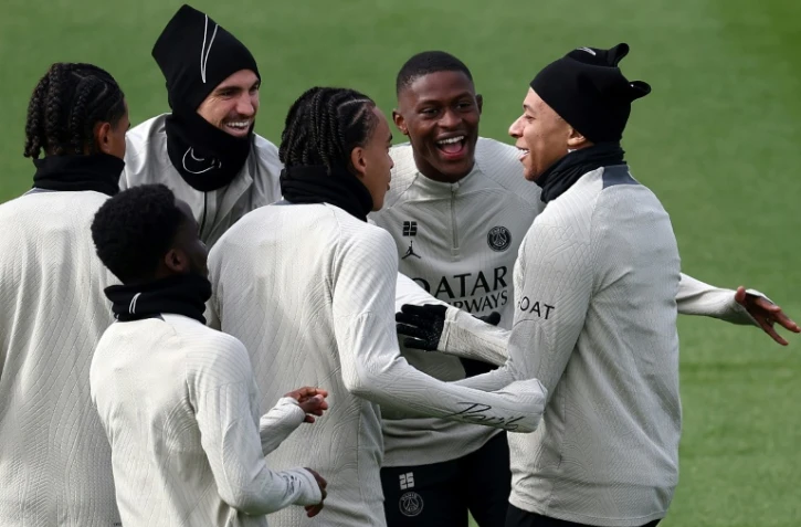 Les Parisiens, dont Kylian Mbappé (à droite), préparent leur quart de finale contre Barcelone, le 9 avril 2024 au Campus PSG