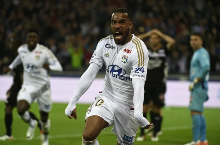 L'attaquant de Lyon Alexandre Lacazette auteur du but égalisateur face à Nice, au Parc OL, le 15 avril 2016 
