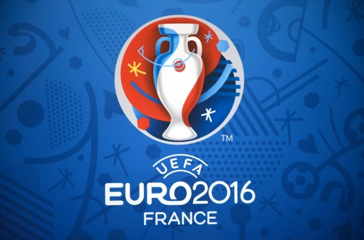De lourds enjeux se profilent à l'Euro-2016 organisé en France, qui démarre dans 100 jours (10 juin-10 juillet), sur les plans politique et sécuritaire