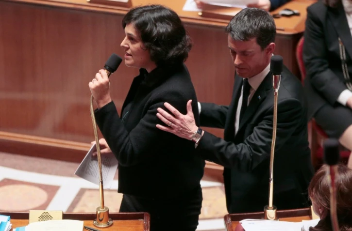La ministre du Travail Myriam El Khomri lors d'une séance des questions au gouvernement à l'Assemblée nationale à Paris, le 9 février 2016