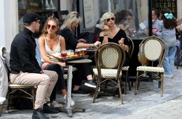 Terrasses ouvertes à Bruxelles après l'allègement des resrictions sanitaires contre le Covid-19, le 9 mai 2021