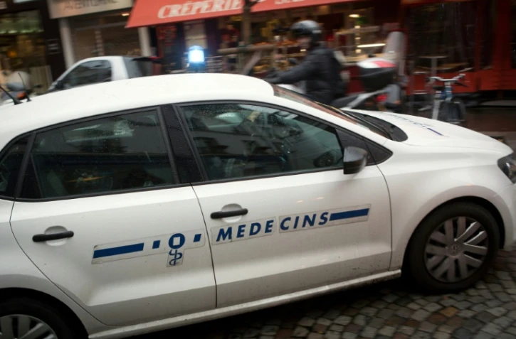 La fédération d'associations de médecins libéraux SOS Médecins annoncé un "arrêt total" de l'activité pendant 24 heures pour "alerter les Français sur la disparition programmée de la visite à domicile"