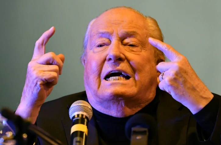 Jean-Marie Le Pen lors d'une réunion publique à Palavas-les-Flots (Hérault) qui lançait la campagne de son micro parti, le 21 janvier 2017