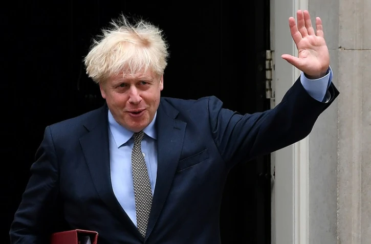 Le Premier ministre britannique Boris Johnson quitte sa résidence londonienne pour aller à la  Chambre des Communes, le 9 septembre 2020
