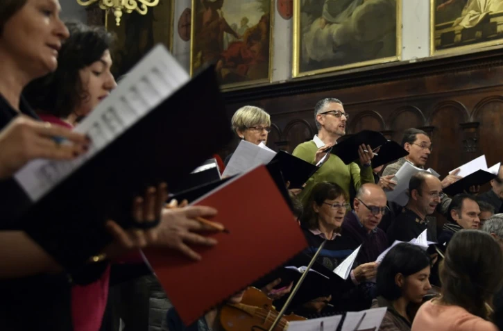 Chanteurs et musiciens interprêtent une cantate de Bach le 7 février 2016 à l'église Saint-Exupère, à Toulouse