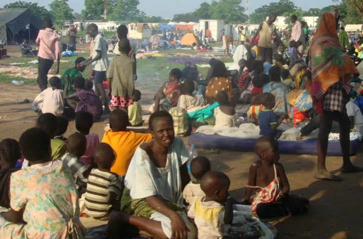 Des civils réfugiés dans une camp le 11 juillet 2016 à Tomping à Juba