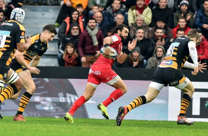 L'ailier de Toulouse Yoann Huget file à l'essai contre les Wasps en Coupe d'Europe, le 15 décembre 2018 au stade Ernest-Wallon à Toulouse