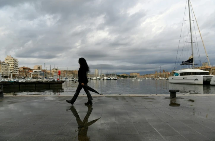 Eau à ras bord dans le Vieux-Port à Marseille, le 4 octobre 2021