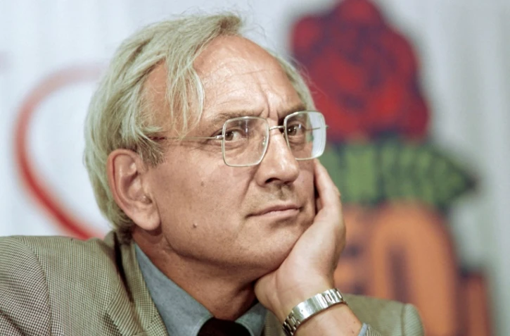 L'historien et académicien Max Gallo, à Paris le 31 janvier 2008