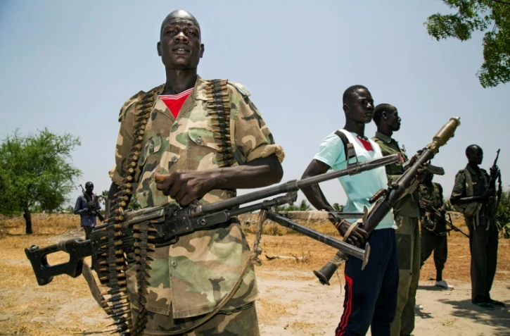 Des miliciens d'opposition dans le comté de Leer, le 11 avril 2017