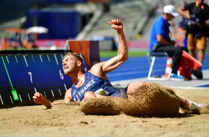 Le Français Kevin Mayer au saut en longueur du décathlon aux Championnats d'Europe d'athlétisme, le 7 août 2018 à Berlin