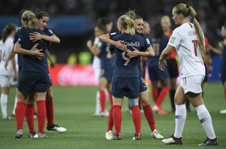 Mission accomplie pour les joueuses de l'équipe de France victorieuses de la Norvège à Nice, le 12 juin 2019