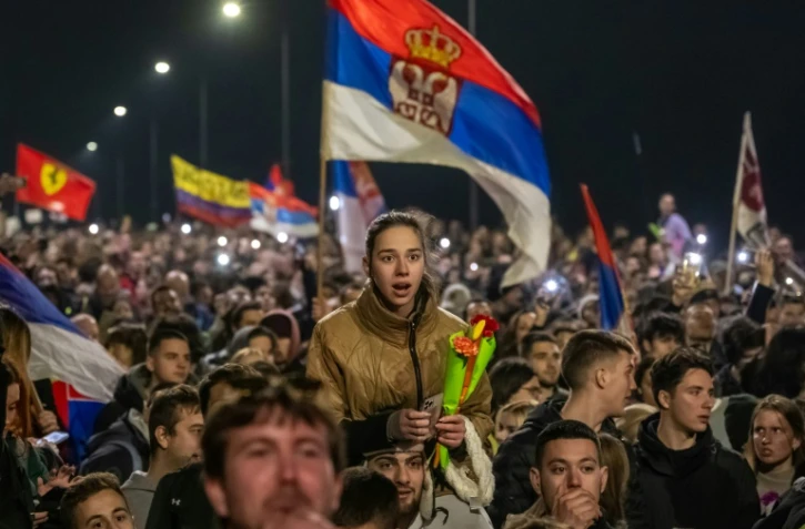 Des manifestants participent à une marche pour la justice de Belgrade à Novi Sad organisée par des étudiants, à leur arrivée à Novi Sad, le 31 janvier 2025