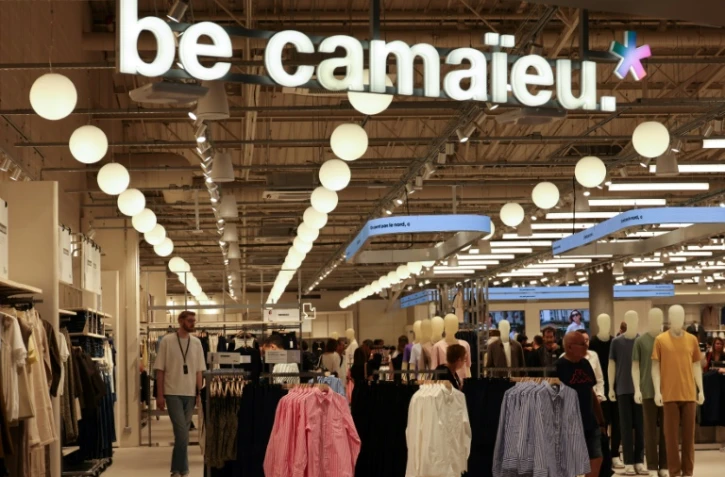 L'espace "be Camaïeu" dans le centre commercial Euralille, à Lille, le 29 août 2024 pour l'inauguration du nouveau logo aprè le rachat de la marque par le groupe Celio