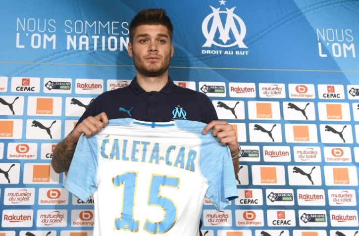 Le défenseur central croate Duje Caleta-Car présenté par son nouveau club, Marseille, au centre d'entraînement Robert-Louis Dreyfus le 20 juillet 2018