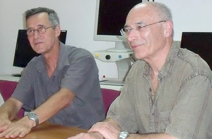 Le docteur Xavier Aubrée de l'association Re-Voir et le professeur Corbé