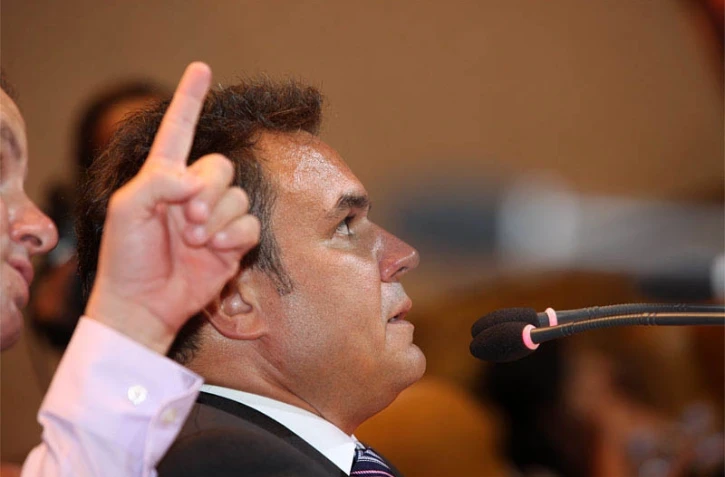 Vendredi 26 Mars 2010

Didier Robert président du conseil régional