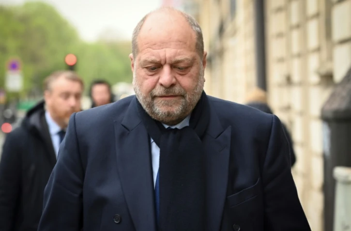 Le ministre de la Justice Eric Dupond-Moretti arrive à la Cour de justice de la République, le 29 mars 2022 à Paris