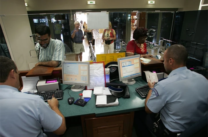 Contrôle police Gillot