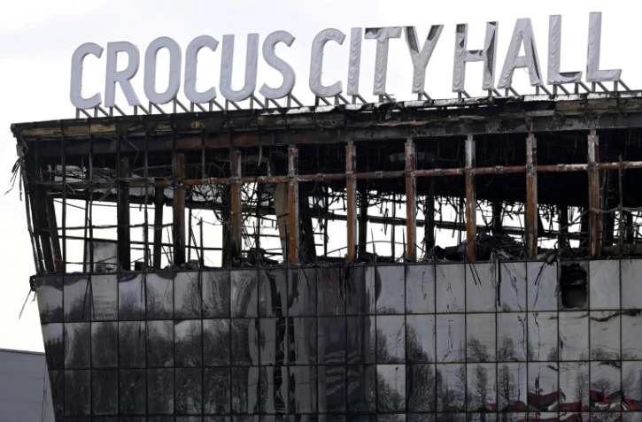 Le Crocus City Hall incendié, après un attentat, le 26 mars 2024 à Krasnogorsk, dans la banlieue de Moscou