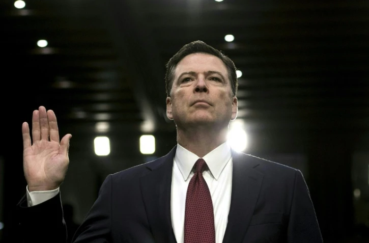 L'ancien directeur du FBI, James Comey, prête serment le 8 juin 2017 devant une commission du Sénat à Washington