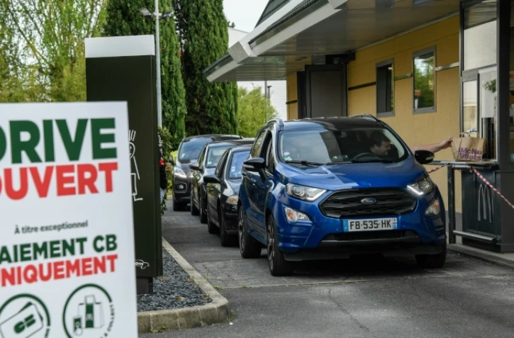 Drive dans un Mc Do Ă Moissy-Cramayel le 21 avril 2020