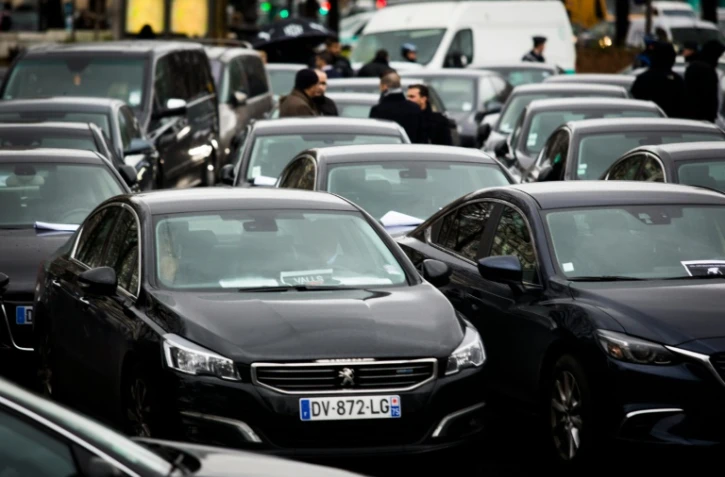 Rassemblement de VTC le 9 février 2016 place de la Nation à Paris