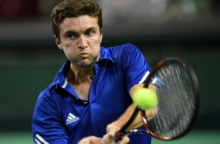 Le Français Gilles Simon face au Japonais Yoshihito Nishioka au 1er tour de la Coupe Davis, le 3 février 2017 à Tokyo