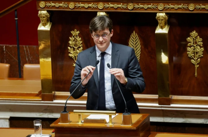 Sacha Houlié, député du groupe Renaissance et président de la commission des Lois, à l'Assemblée nationale à Paris le 11 décembre 2023